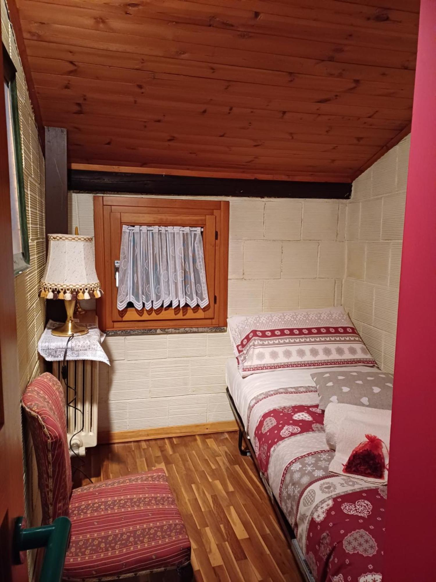 Casa Vacanze Ca' Moreschi Berzo Eksteriør billede